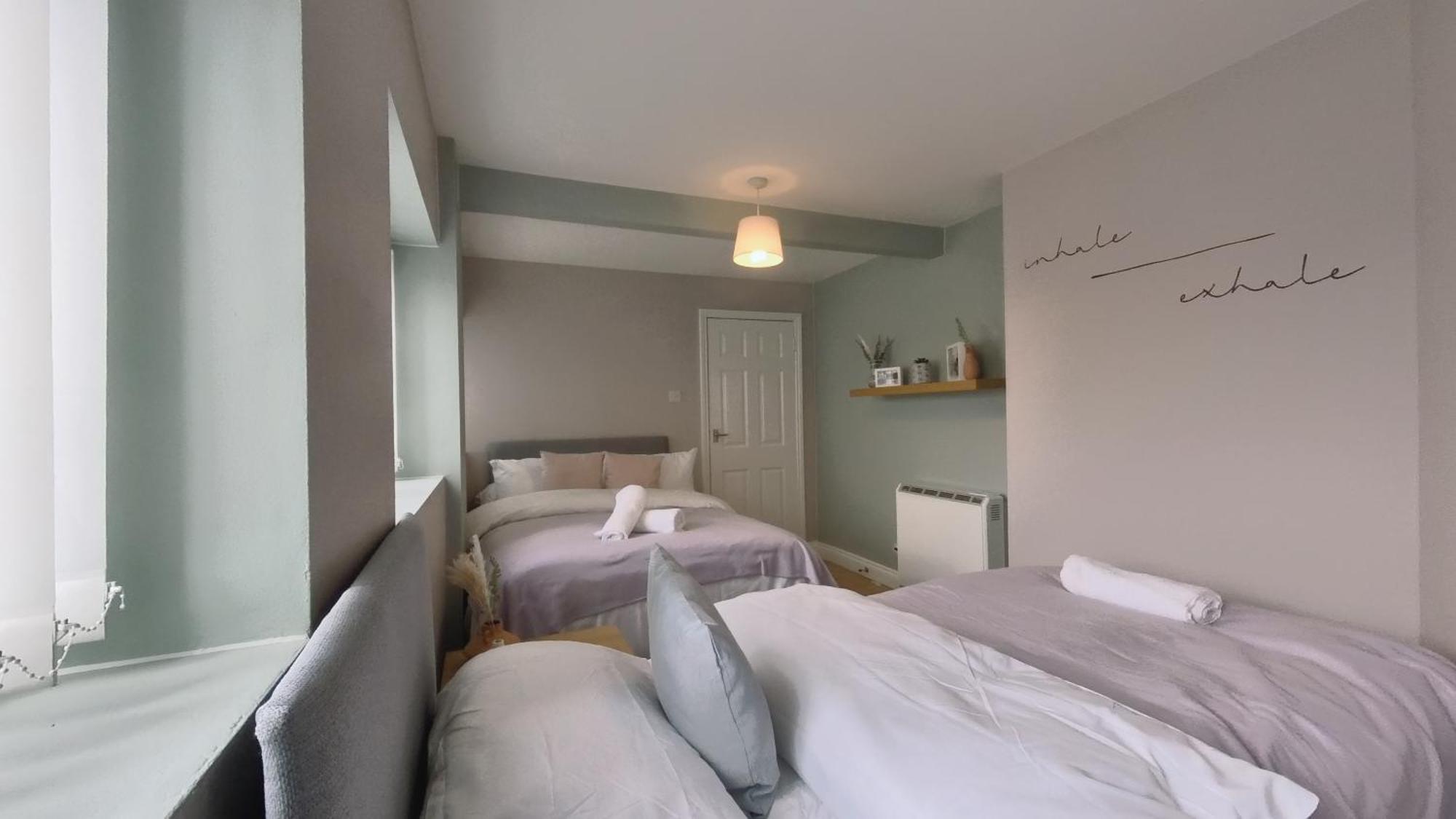 Group Bookings: Up To 30 Guests Across 5 Spacious Flats! Keyless Access Free Wifi & Parking Birmingham Kültér fotó