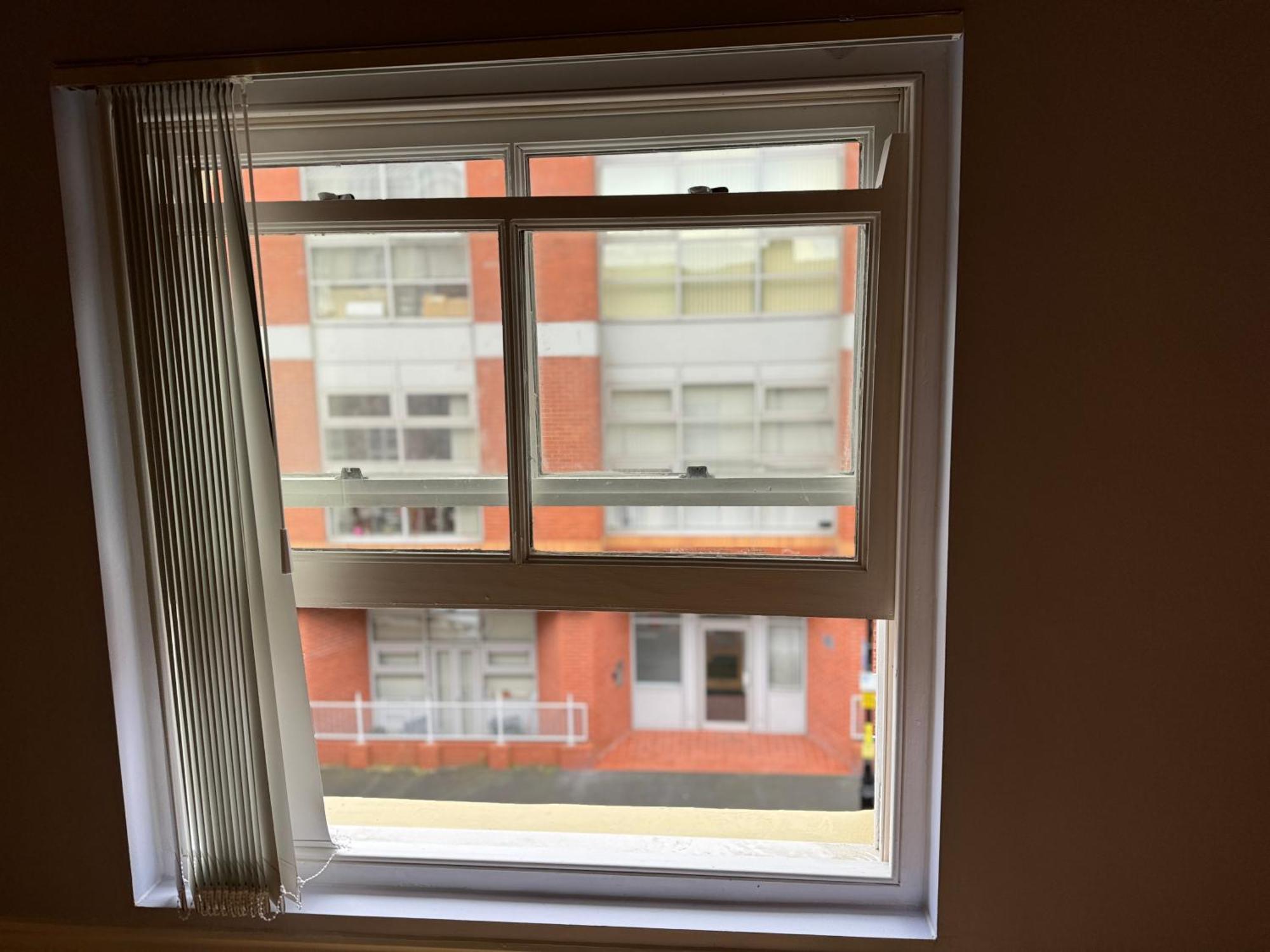 Group Bookings: Up To 30 Guests Across 5 Spacious Flats! Keyless Access Free Wifi & Parking Birmingham Kültér fotó
